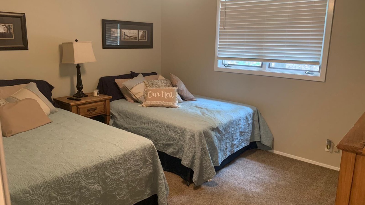 Photo of Bedroom in Mount Ida