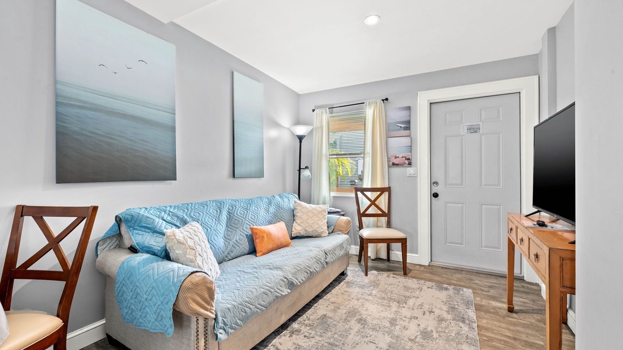Photo of Bedroom in Crescent Lake