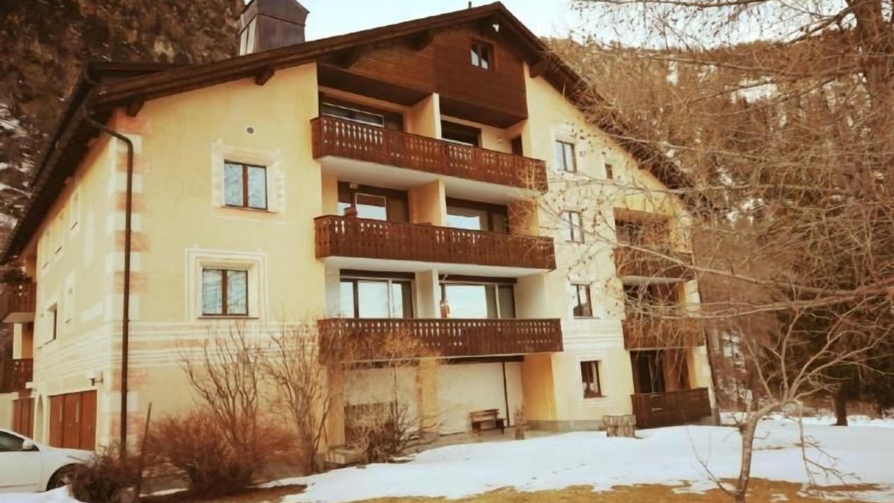 Photo of Others in Tschierv