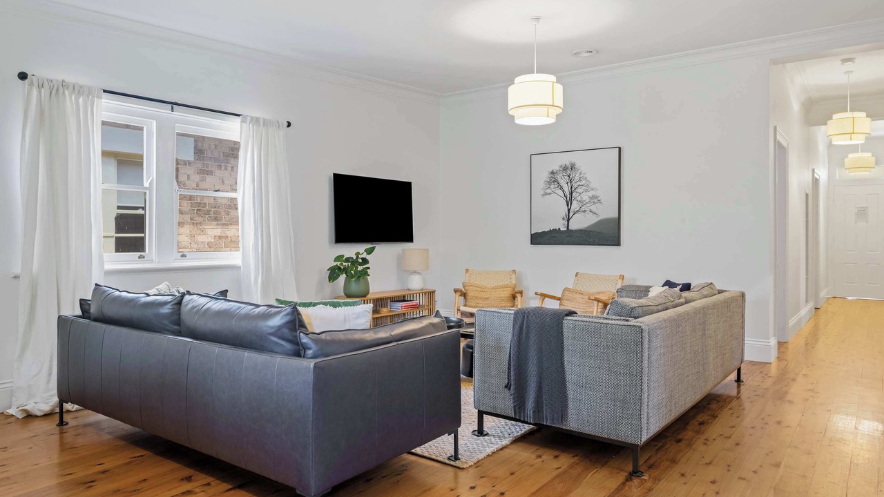 Photo of Livingroom in Orange