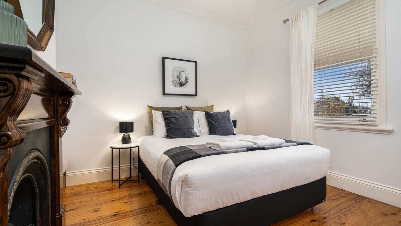 Photo of Bedroom in Orange