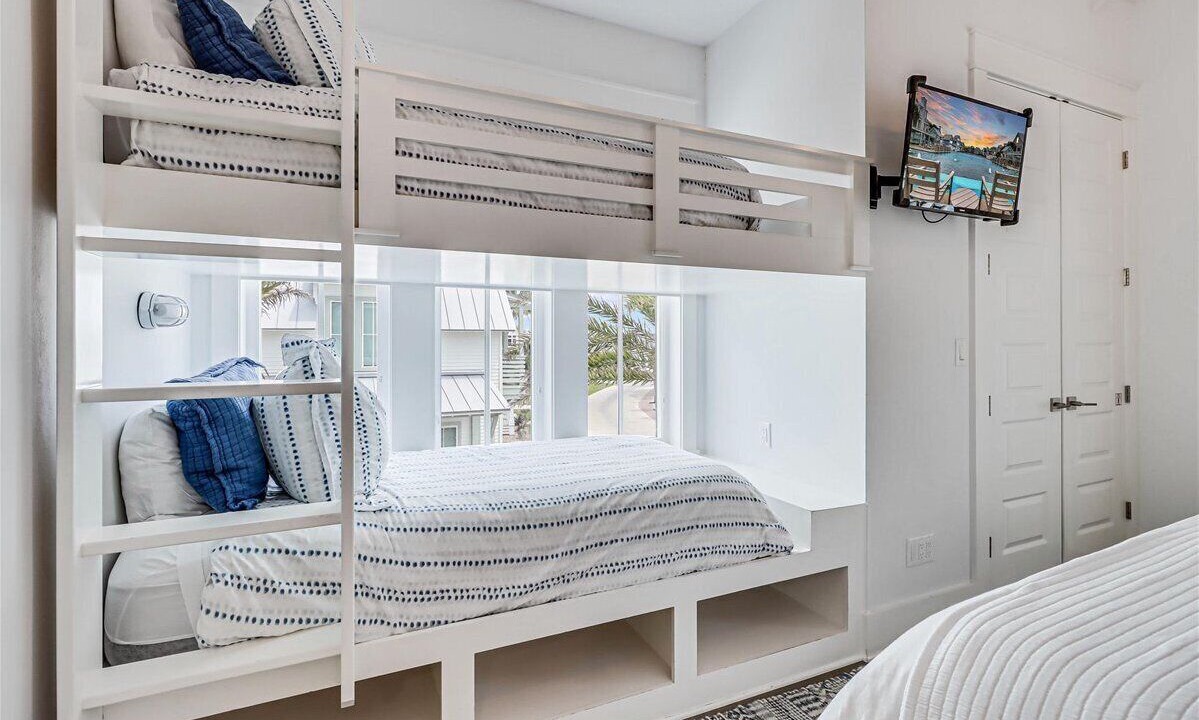 Photo of Bedroom in Cinnamon Shore