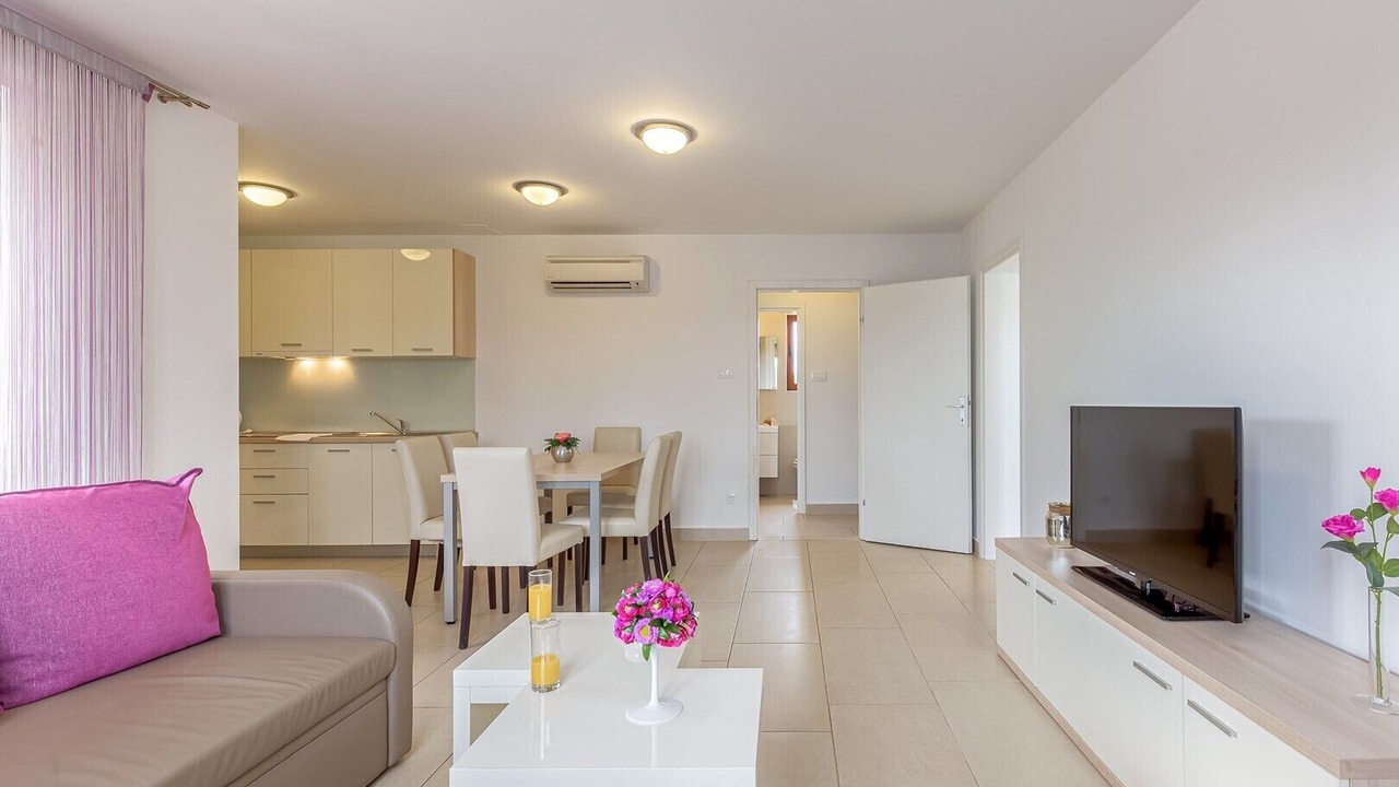 Photo of Livingroom in Vantacici