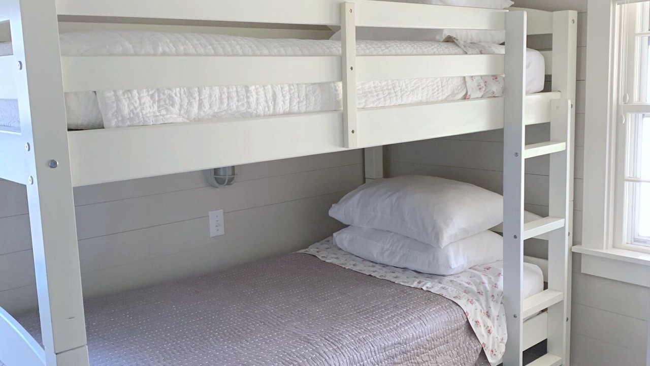 Photo of Bedroom in Wauwinet