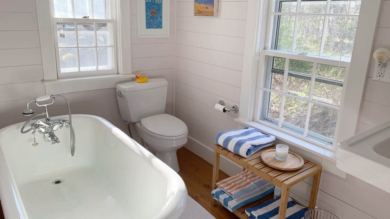 Photo of Bathroom in Wauwinet