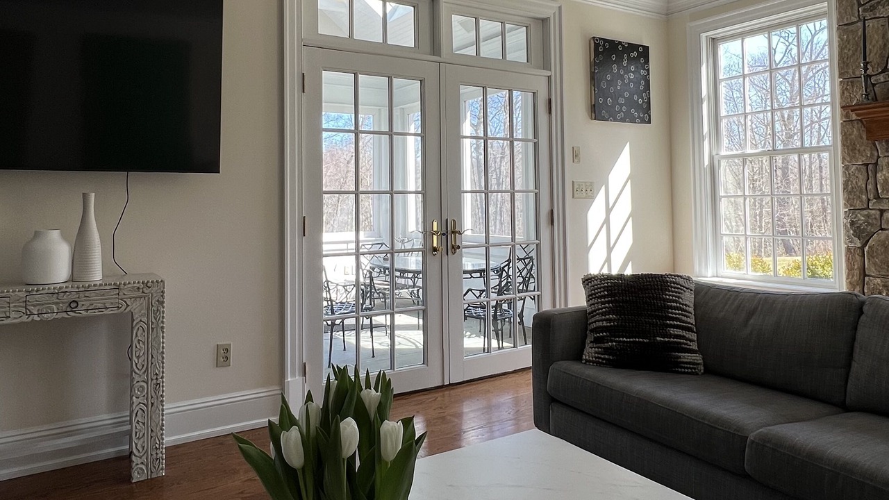 Photo of Livingroom in Lewisboro