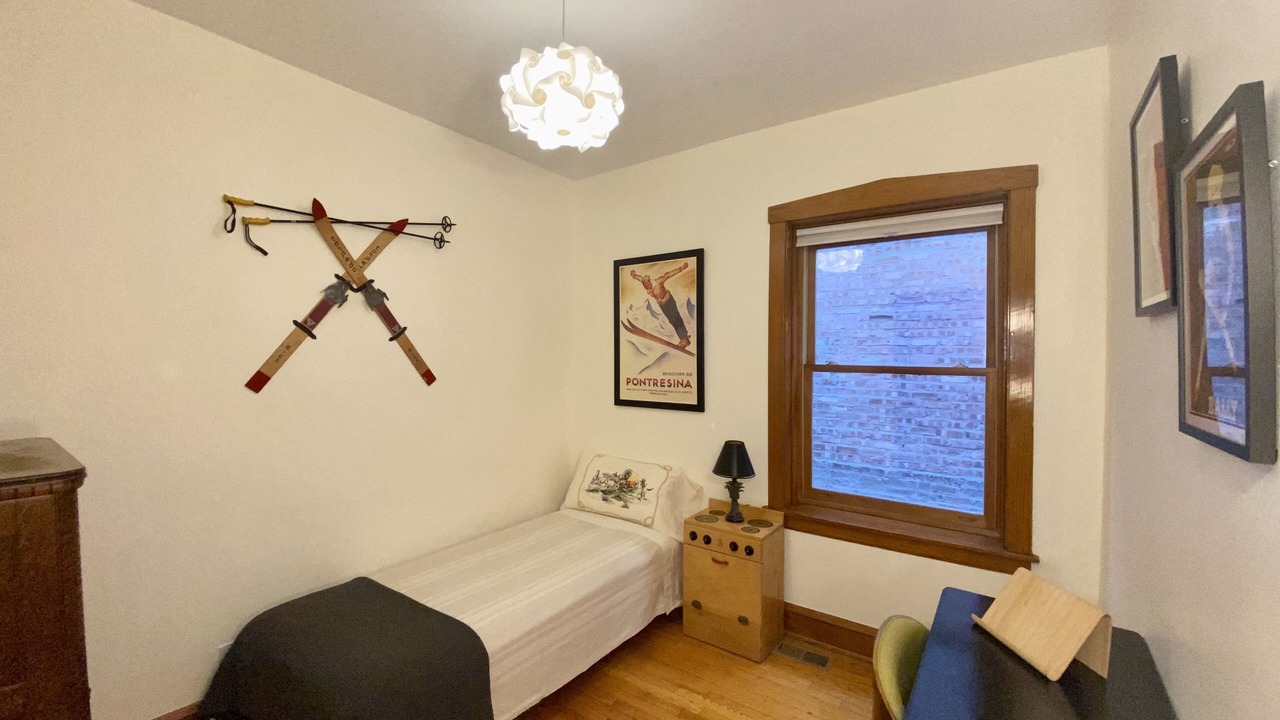 Photo of Bedroom in North Center