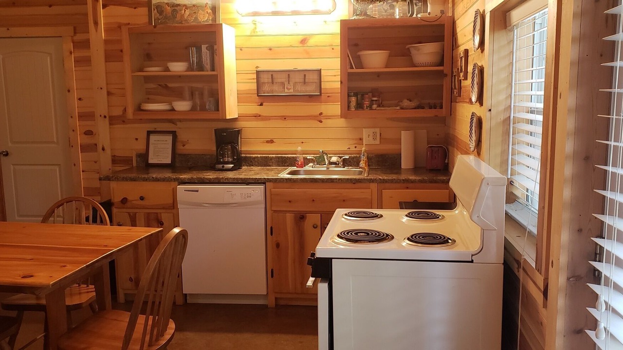 Photo of Kitchen in Sulphur