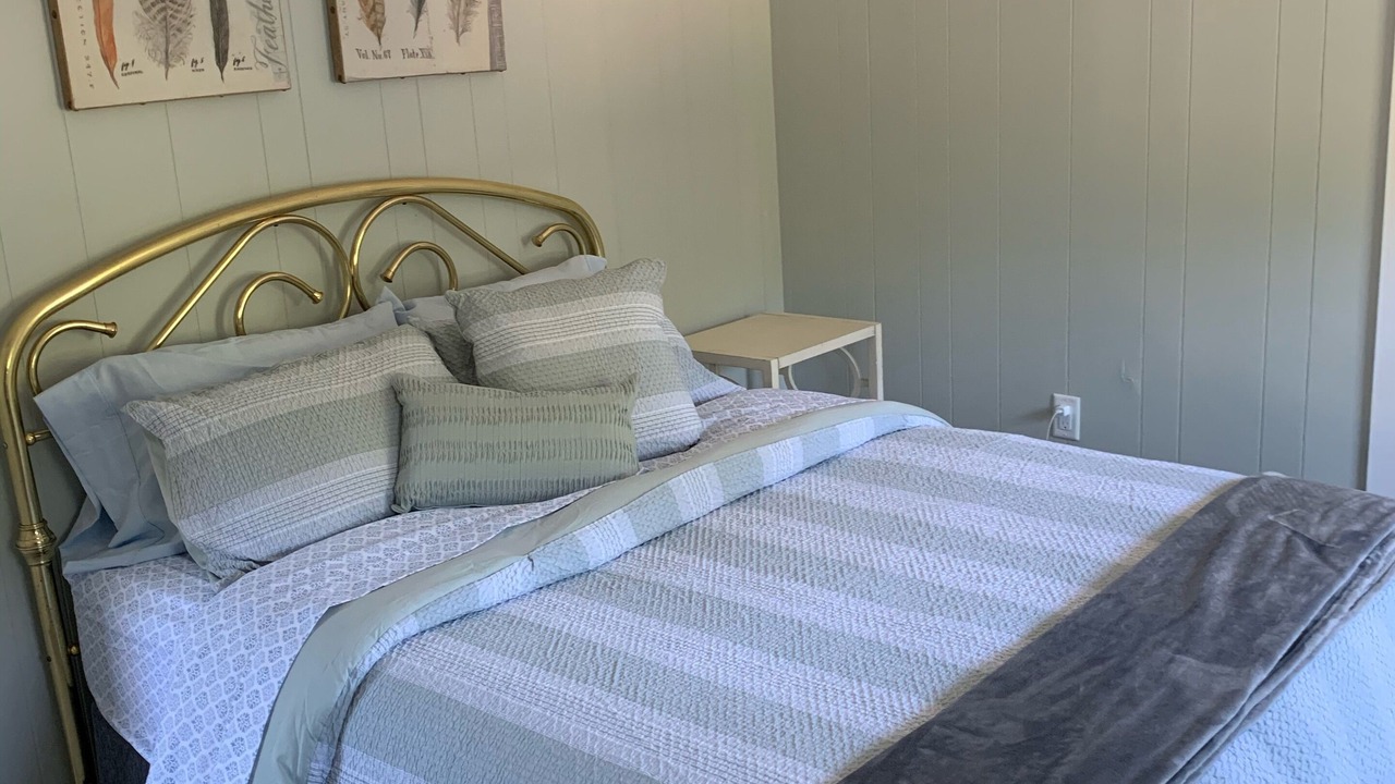 Photo of Bedroom in Tisbury