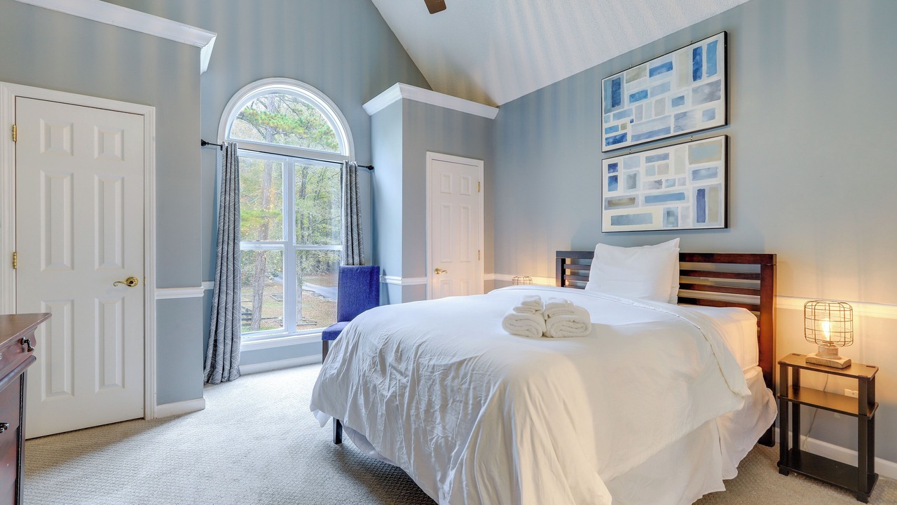 Photo of Others in Stockbridge