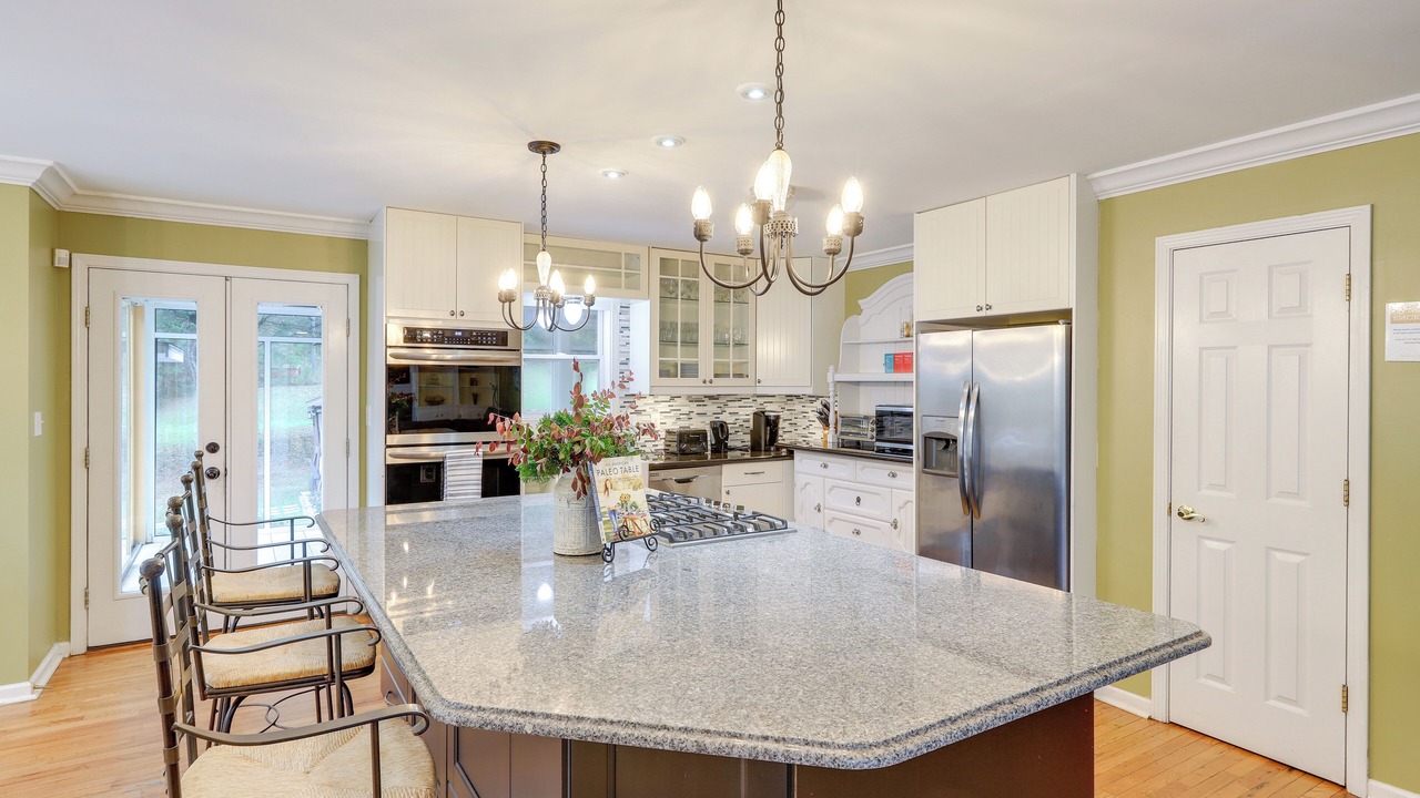 Photo of Others in Stockbridge