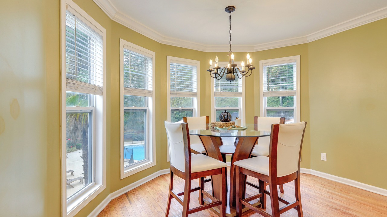 Photo of Others in Stockbridge