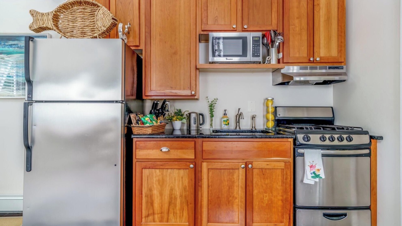 Photo of Kitchen in Bellevue Avenue Historic District