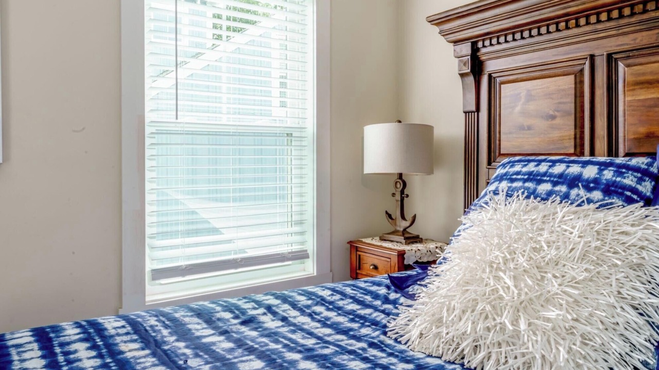 Photo of Bedroom in Bellevue Avenue Historic District