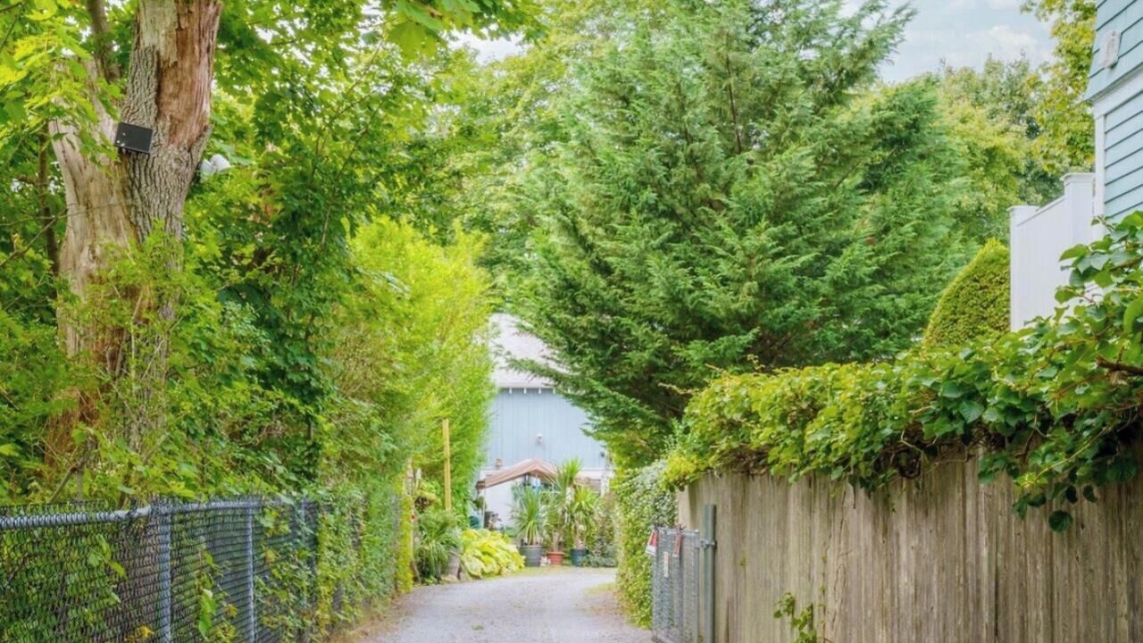 Photo of Outdoor in Bellevue Avenue Historic District