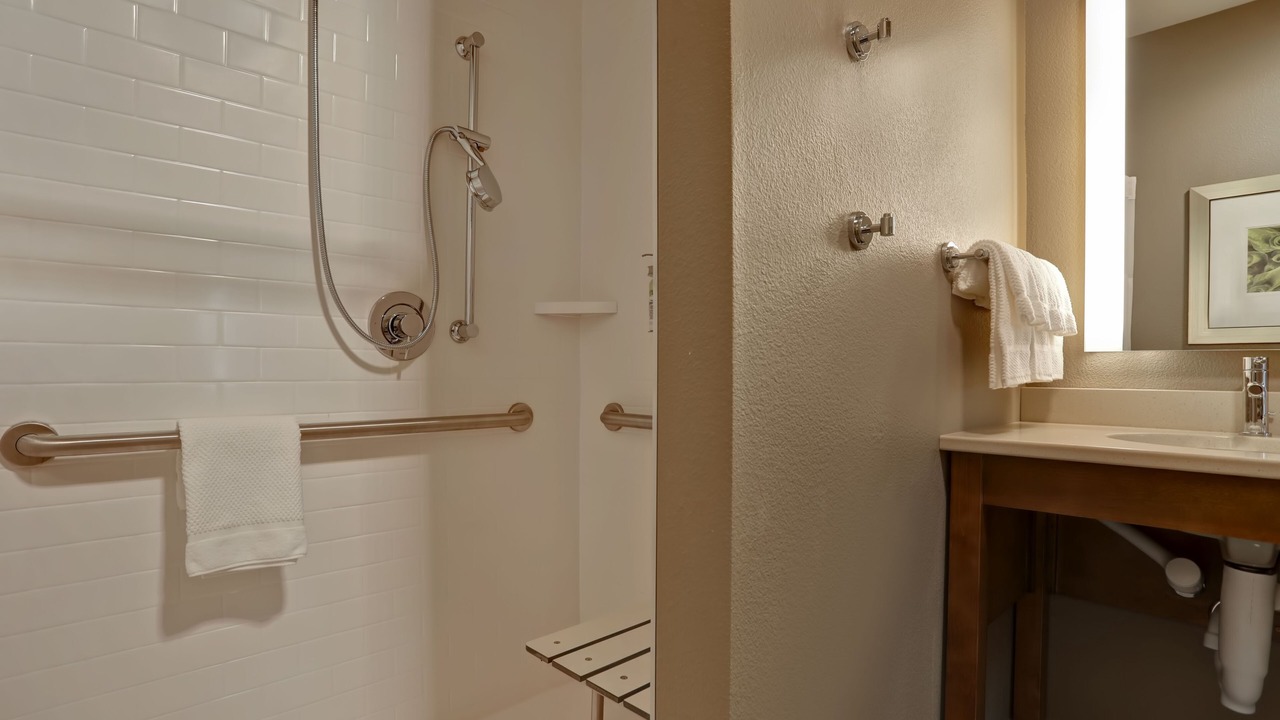 Photo of Bathroom in Overland Park