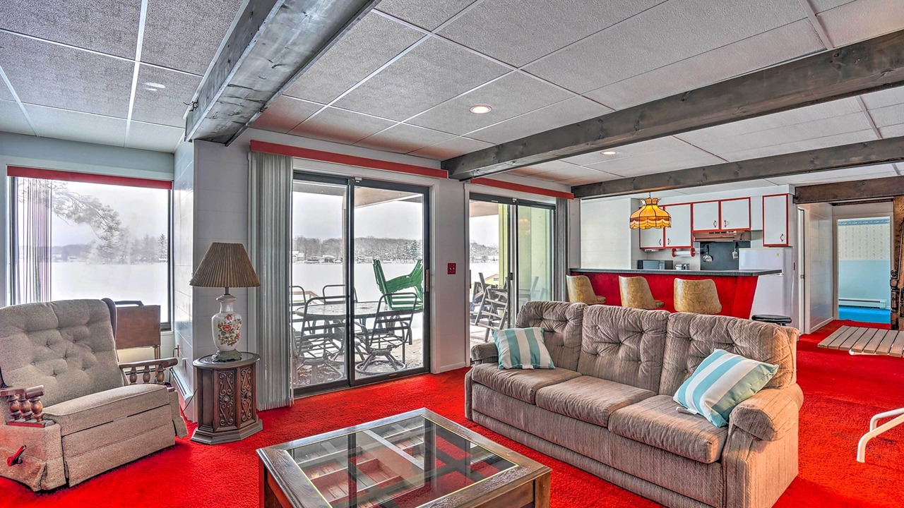 Photo of Bedroom in Lake