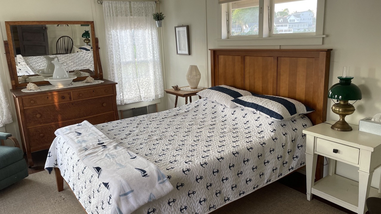 Photo of Bedroom in Niantic