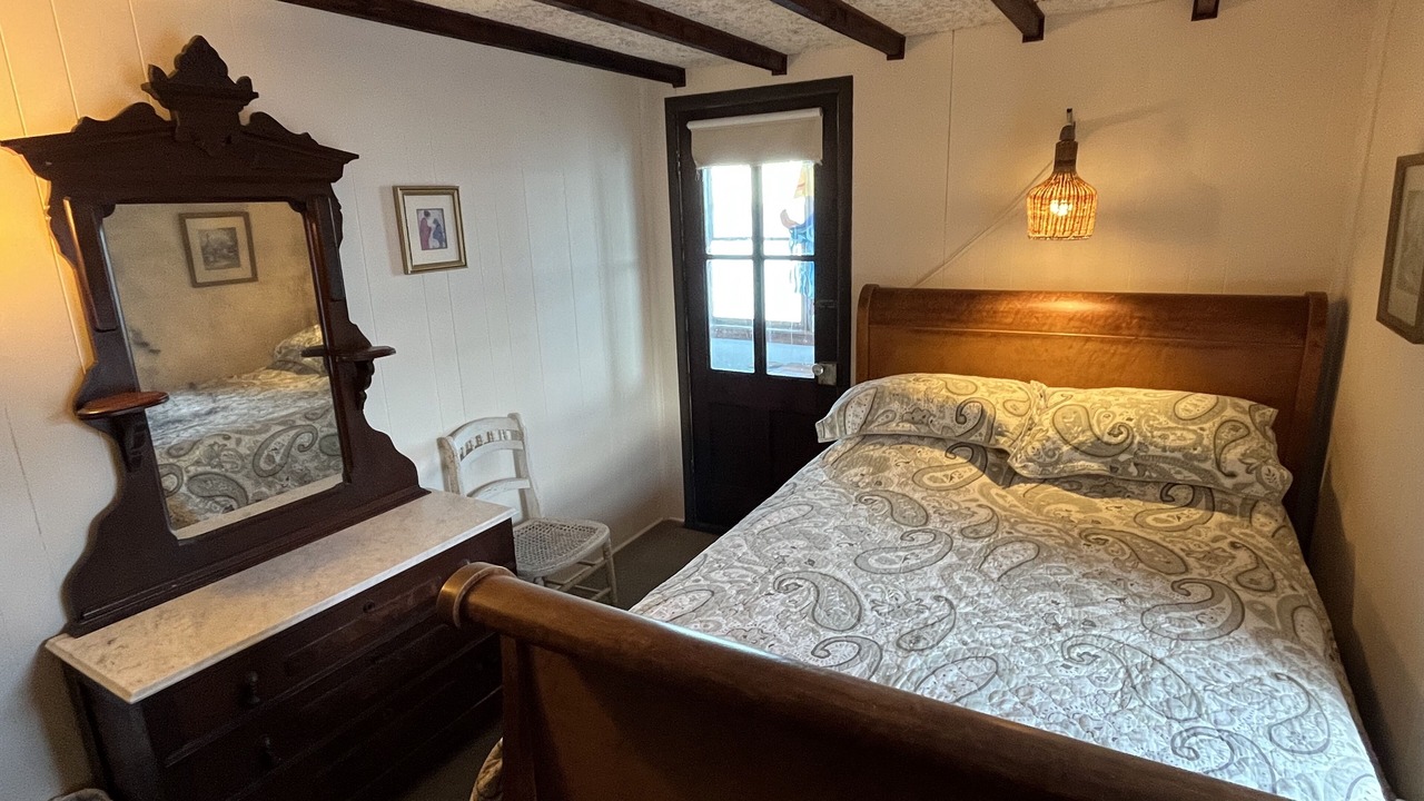 Photo of Others in Niantic