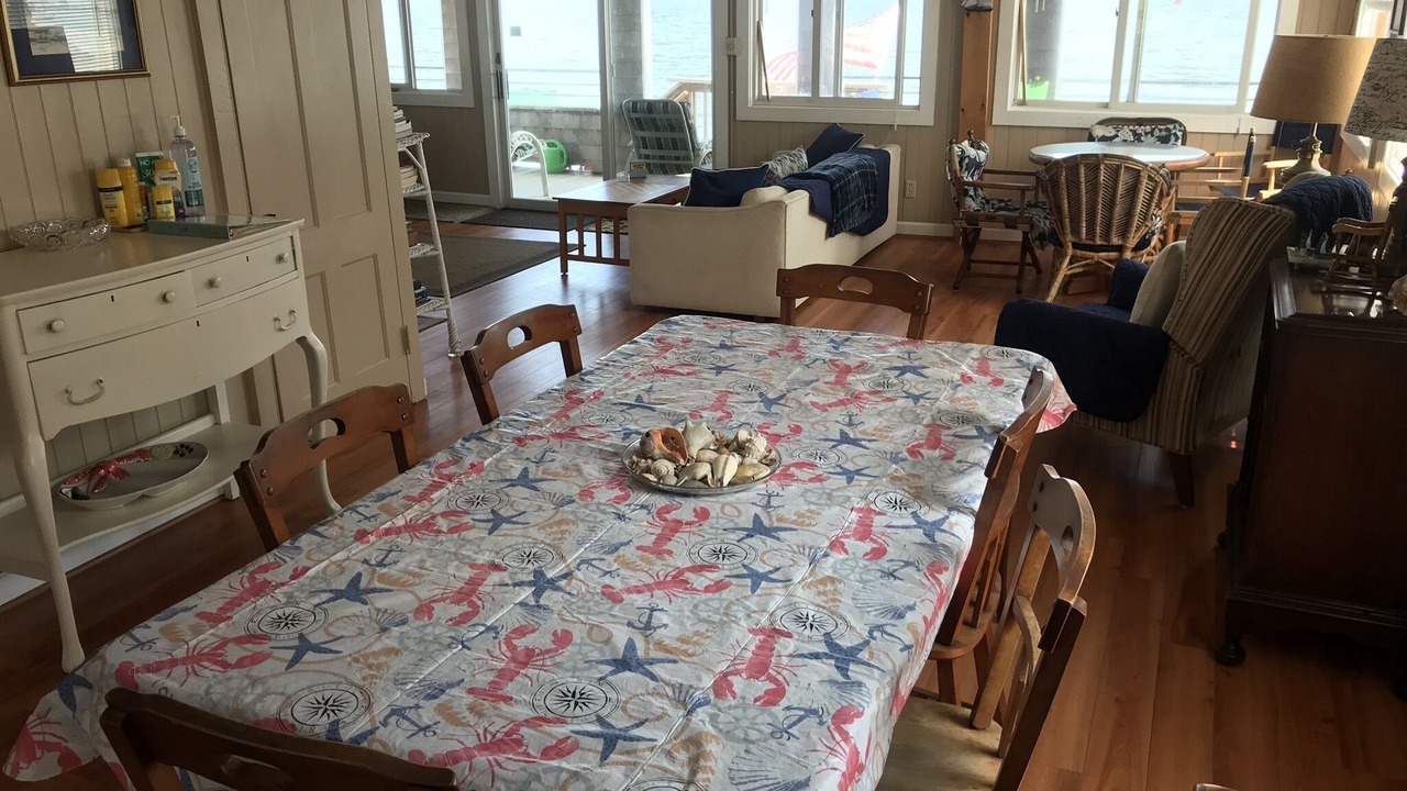 Photo of Others in Niantic