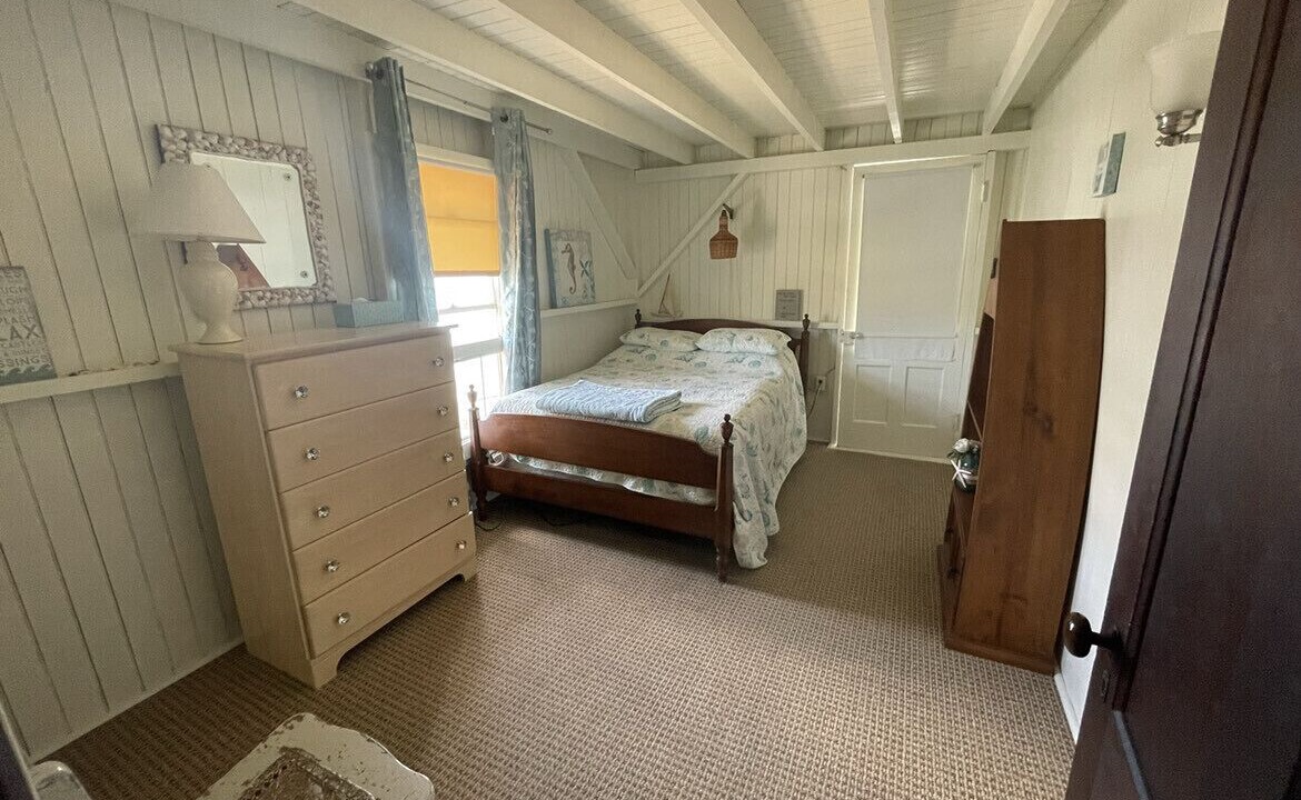 Photo of Others in Niantic