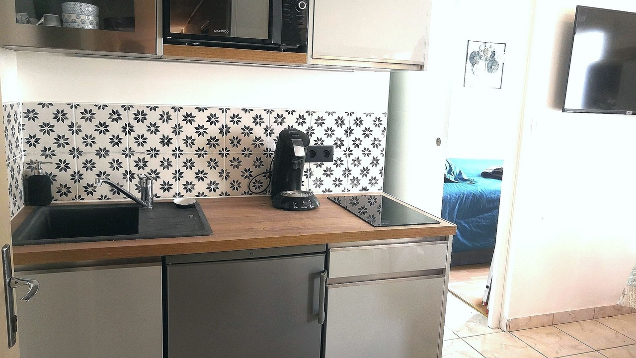 Photo of Kitchen in Saint-Marc-sur-Mer