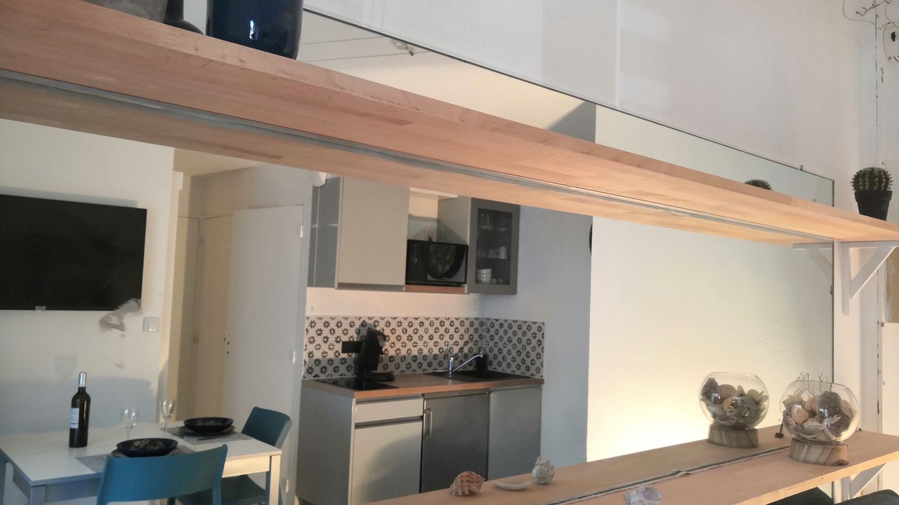 Photo of Kitchen in Saint-Marc-sur-Mer