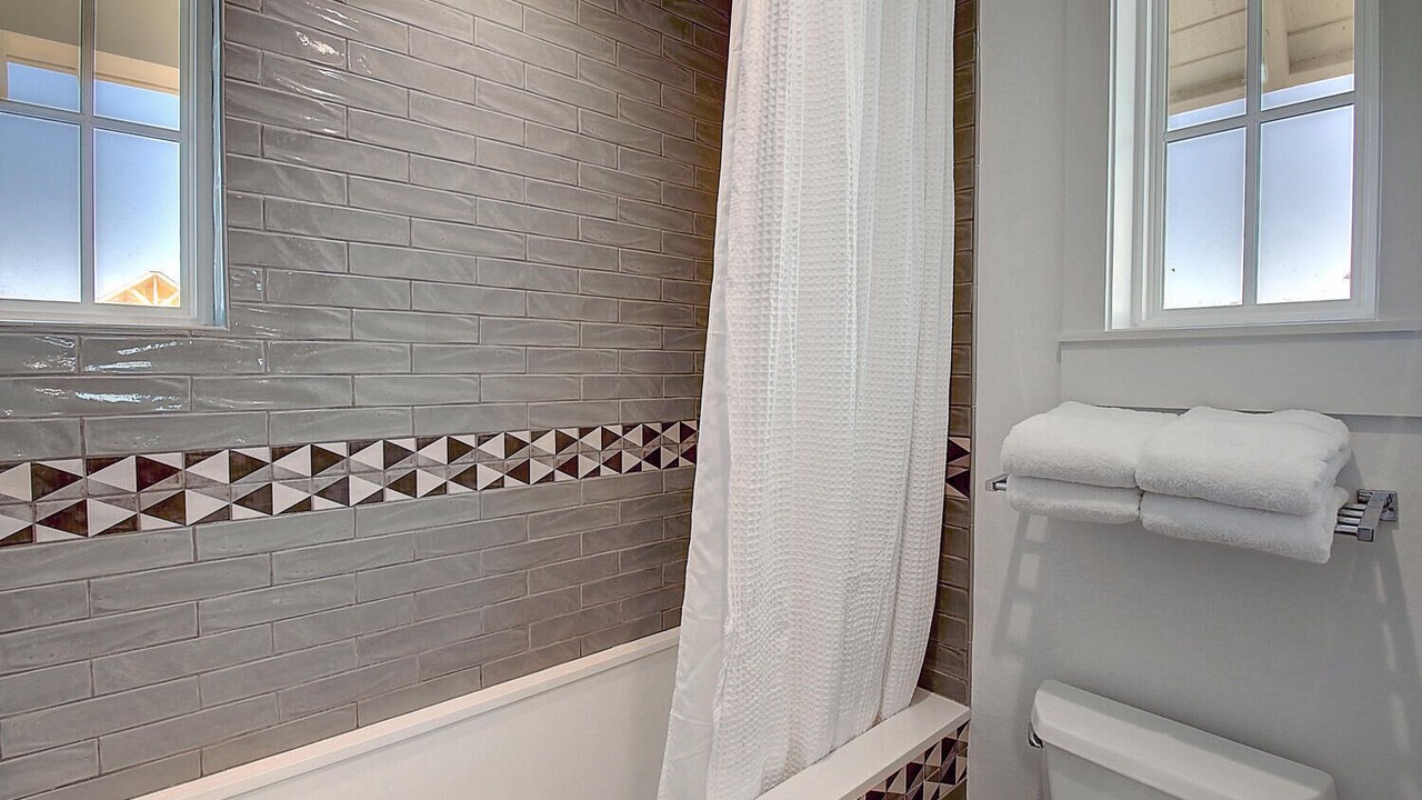 Photo of Bathroom in Cinnamon Shore