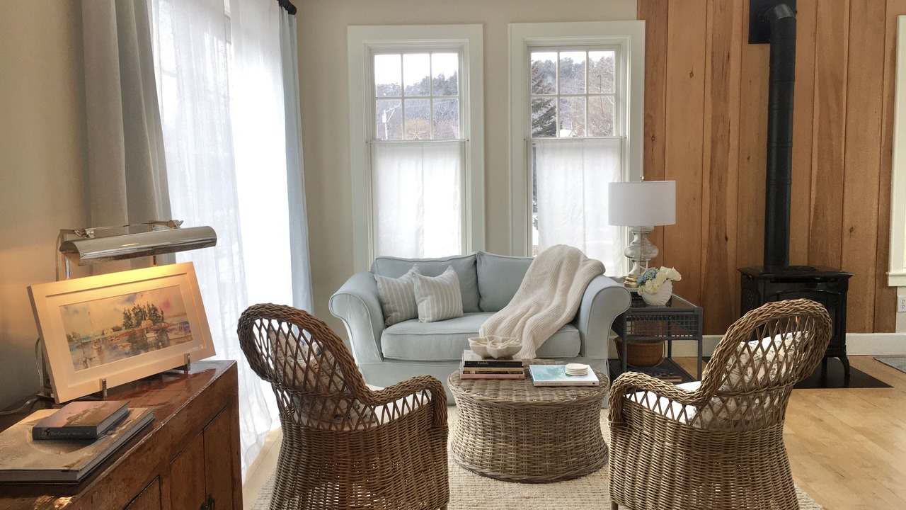 Photo of Livingroom in Bayville