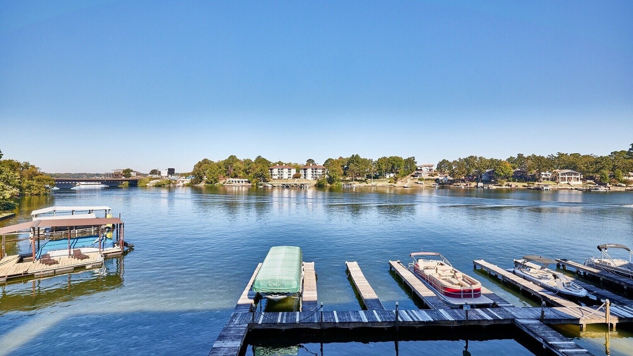 Photo of Outdoor in Lake Hamilton