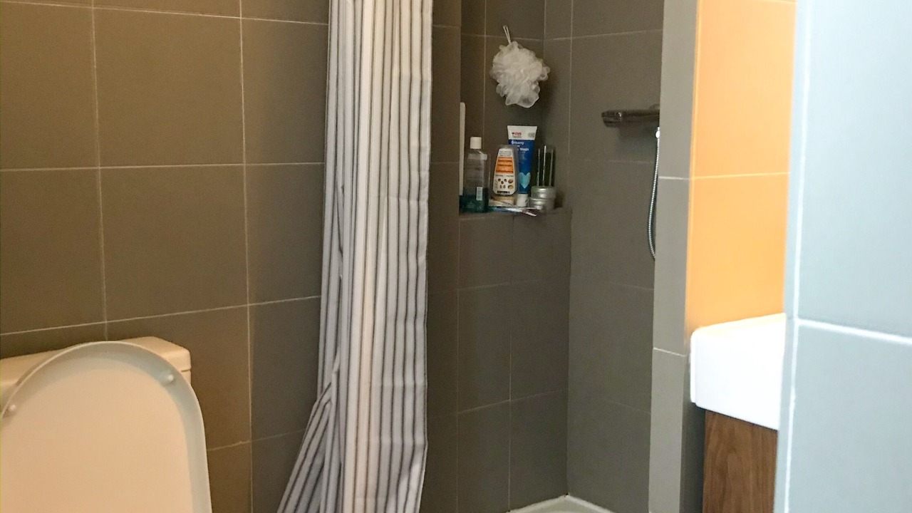 Photo of Bathroom in Quartier de la Salpetriere