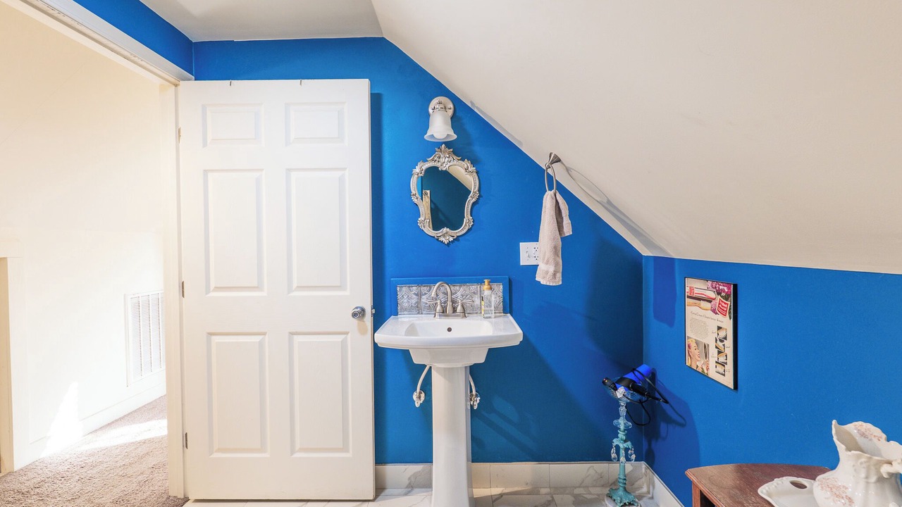 Photo of Bathroom in Southmont