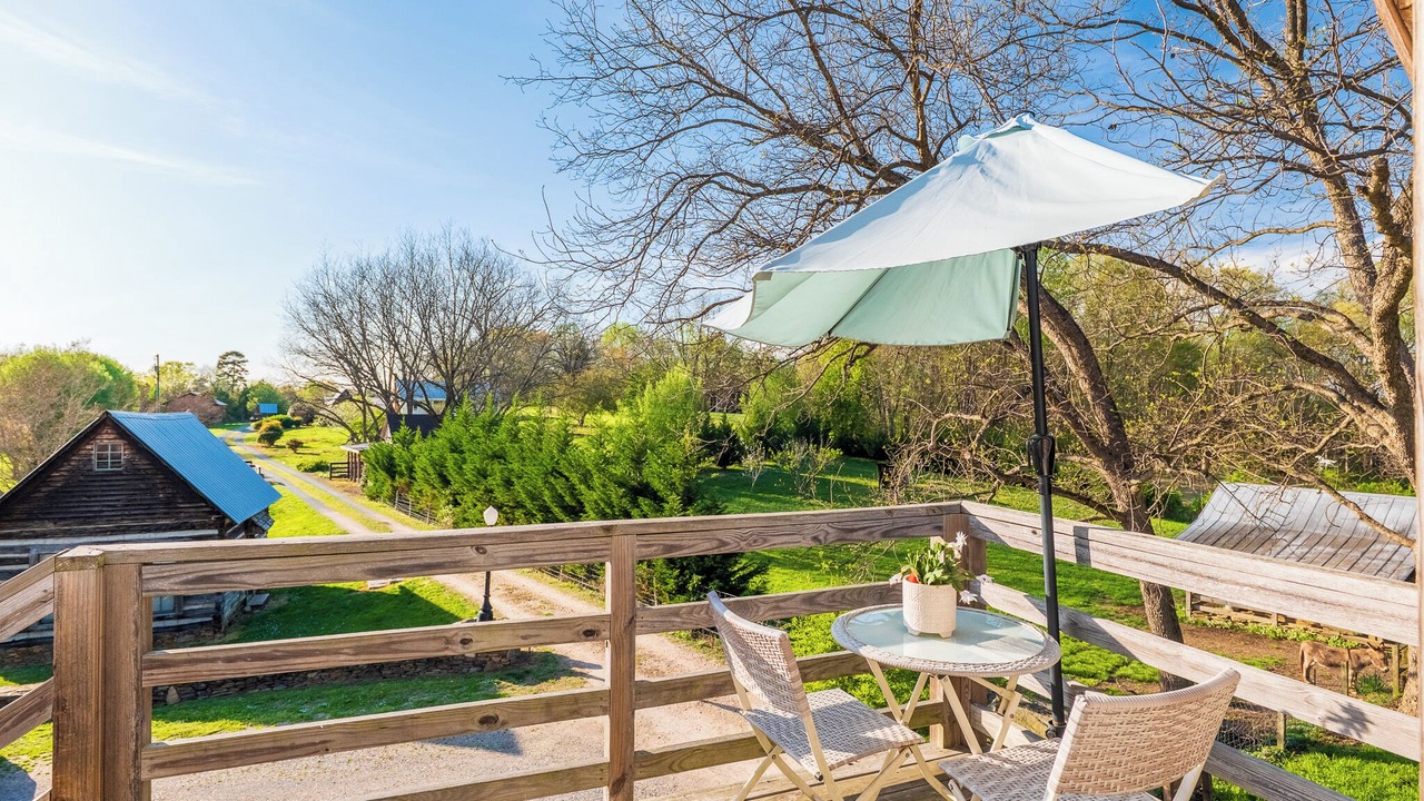 Photo of Outdoor in Southmont
