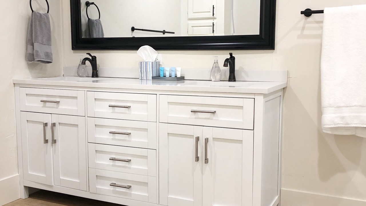 Photo of Bathroom in Benton City