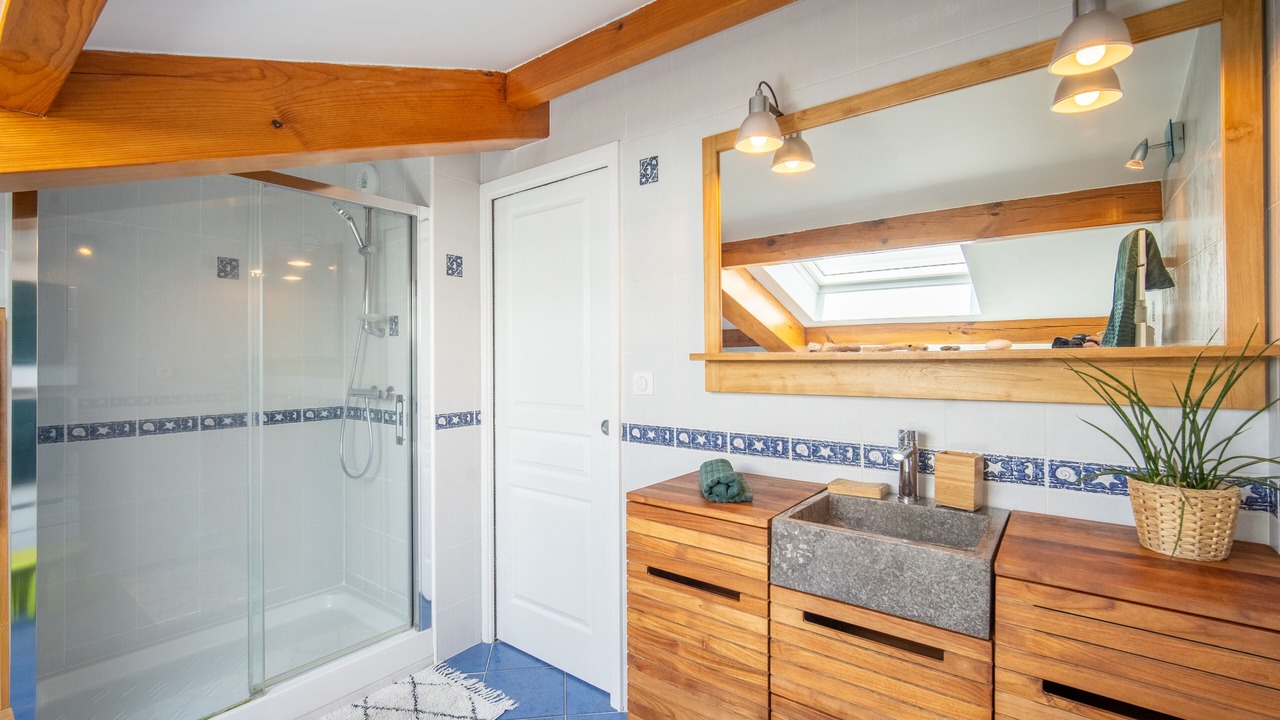 Photo of Bathroom in Azur