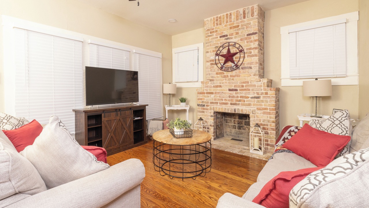 Photo of Livingroom in Southtown
