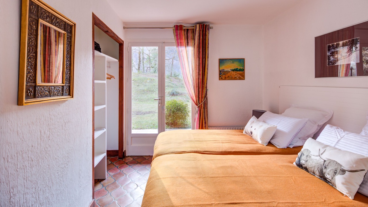 Photo of Bedroom in Beost