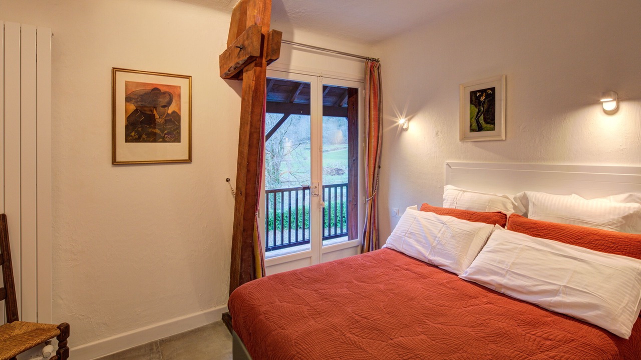 Photo of Bedroom in Beost