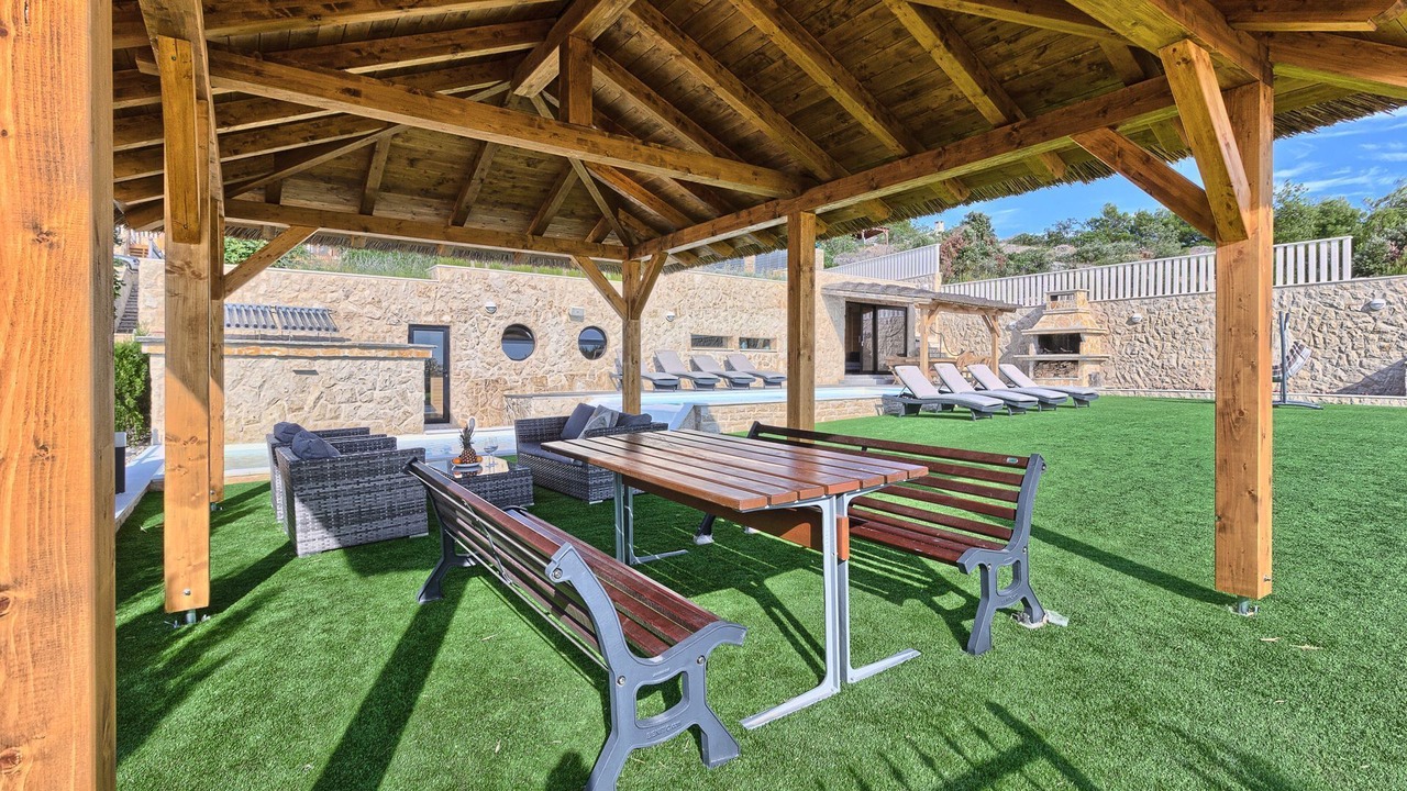 Photo of Outdoor in Jezera