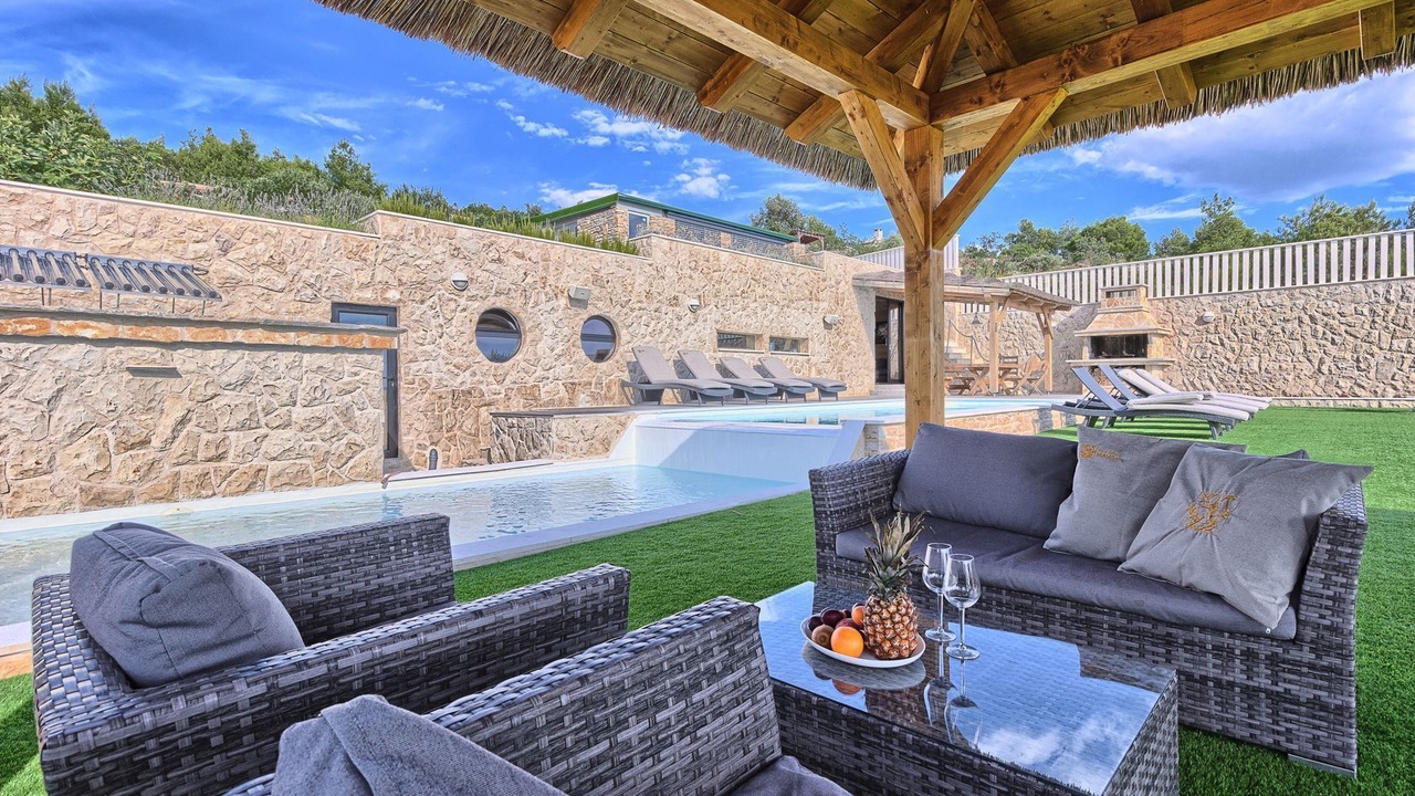 Photo of Outdoor in Jezera