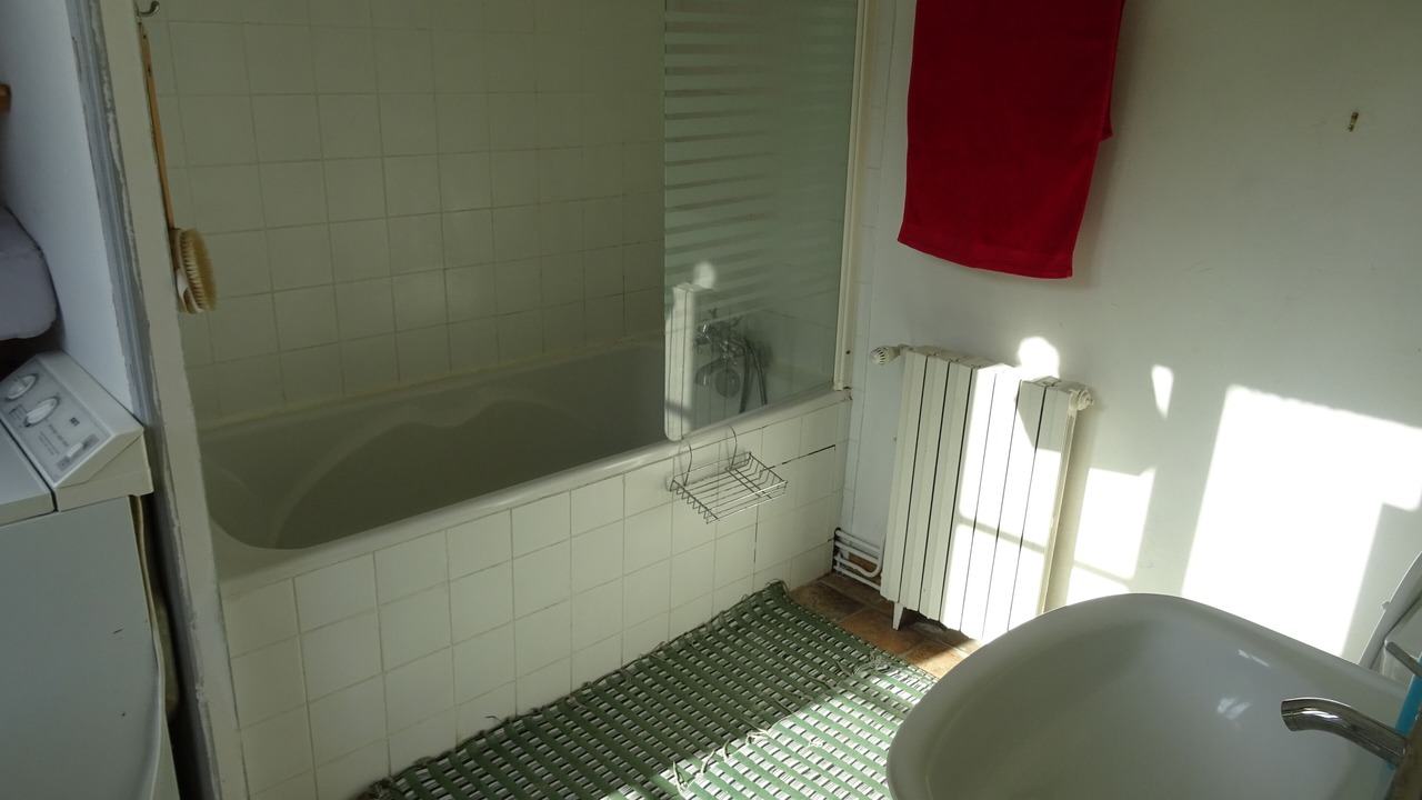 Photo of Bathroom in Verdelot