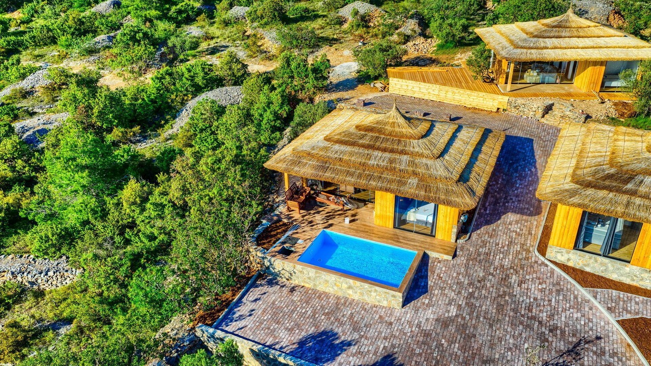 Photo of Outdoor in Jezera
