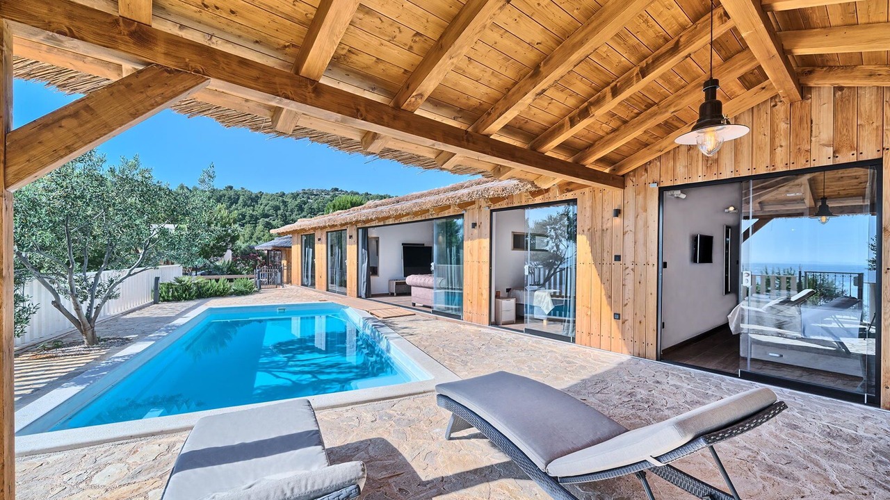 Photo of Outdoor in Jezera
