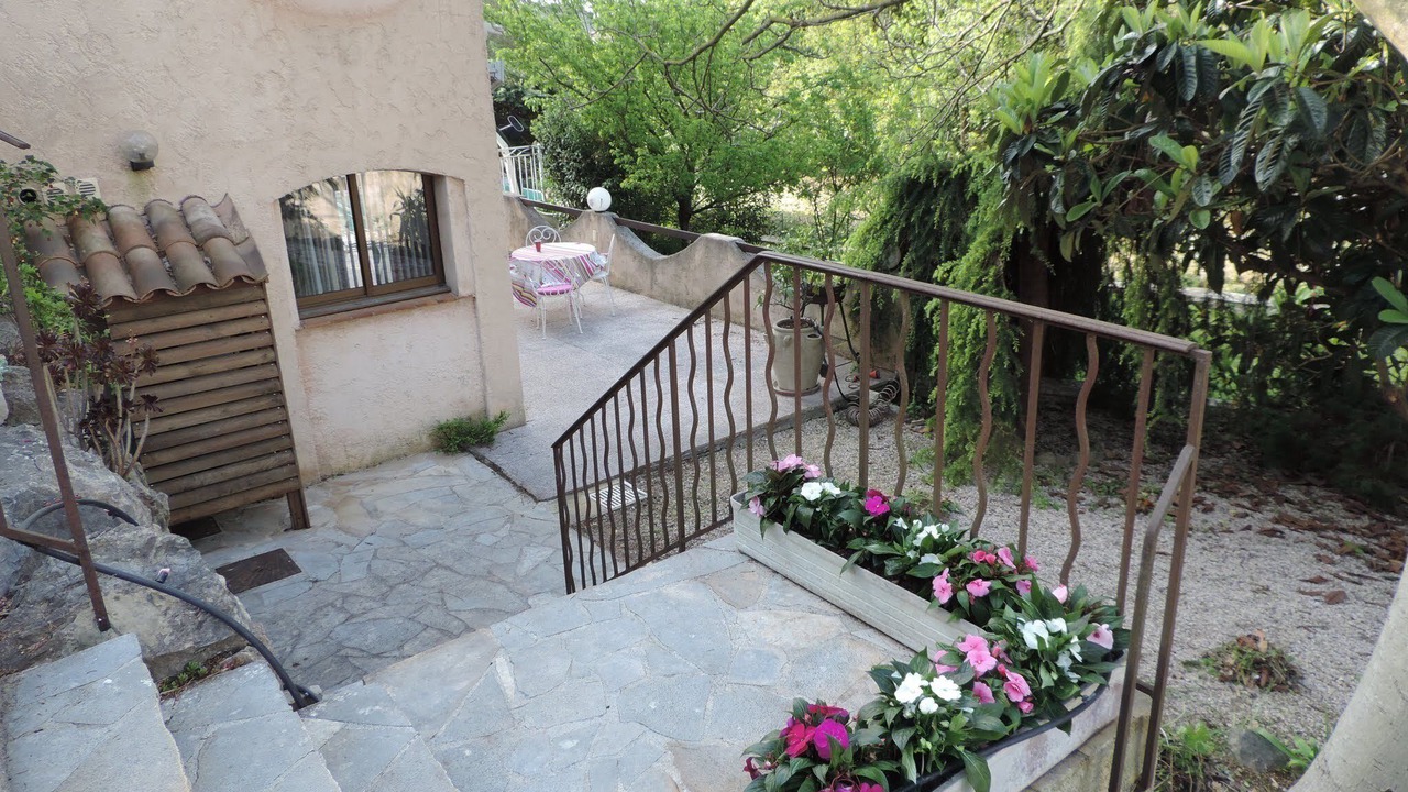 Photo of Outdoor in Saint-Jacques