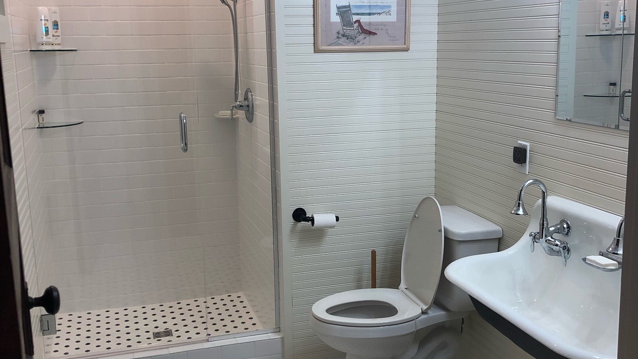 Photo of Bathroom in Ottawa Beach