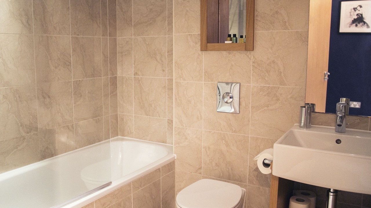 Photo of Bathroom in Harrogate City Centre