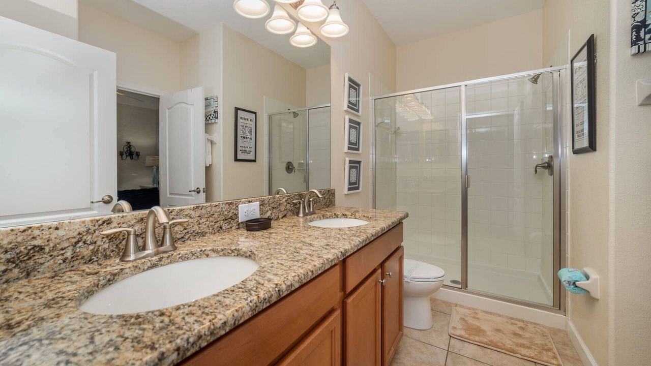 Photo of Bathroom in Davenport