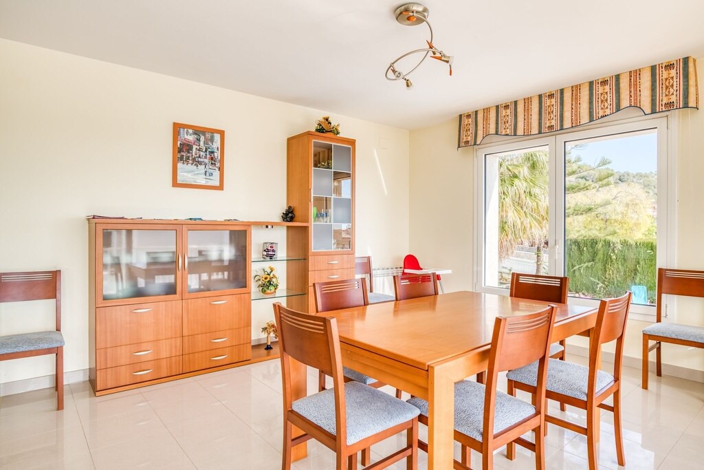 Photo of Livingroom in Roda de Bara