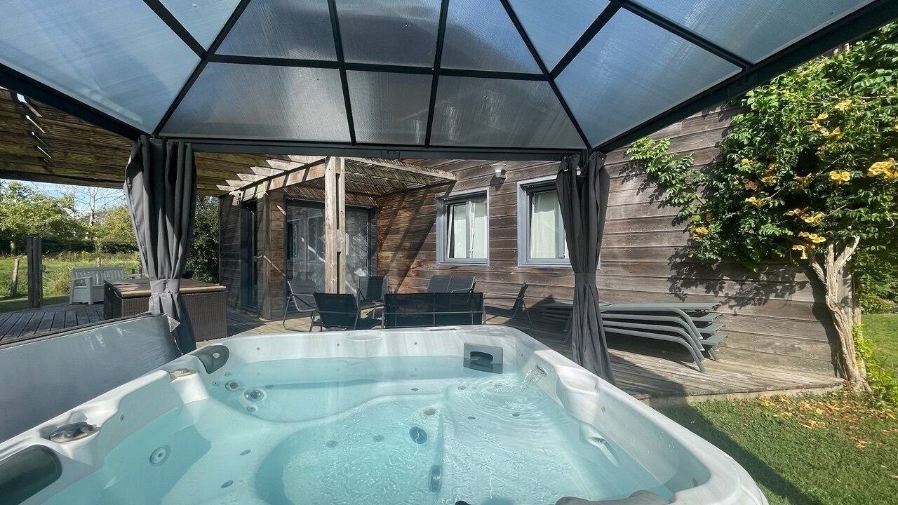 Photo of Outdoor in Montigny-le-Chartif