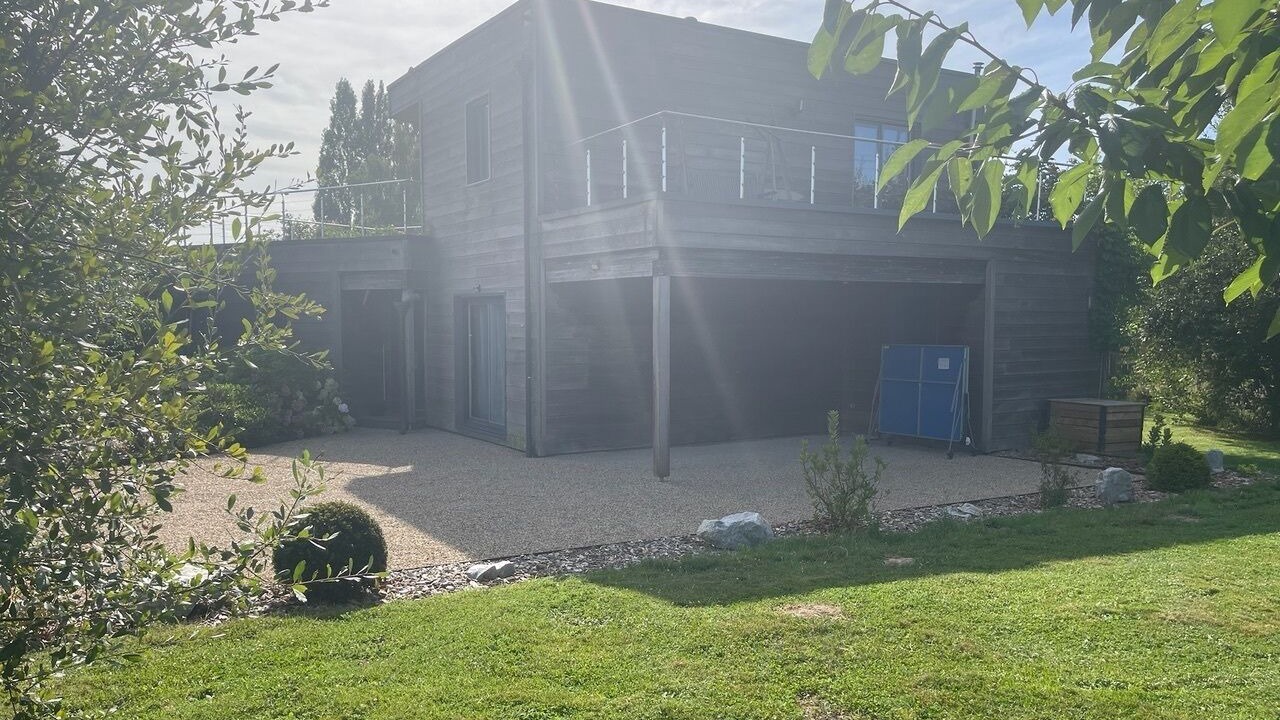 Photo of Outdoor in Montigny-le-Chartif